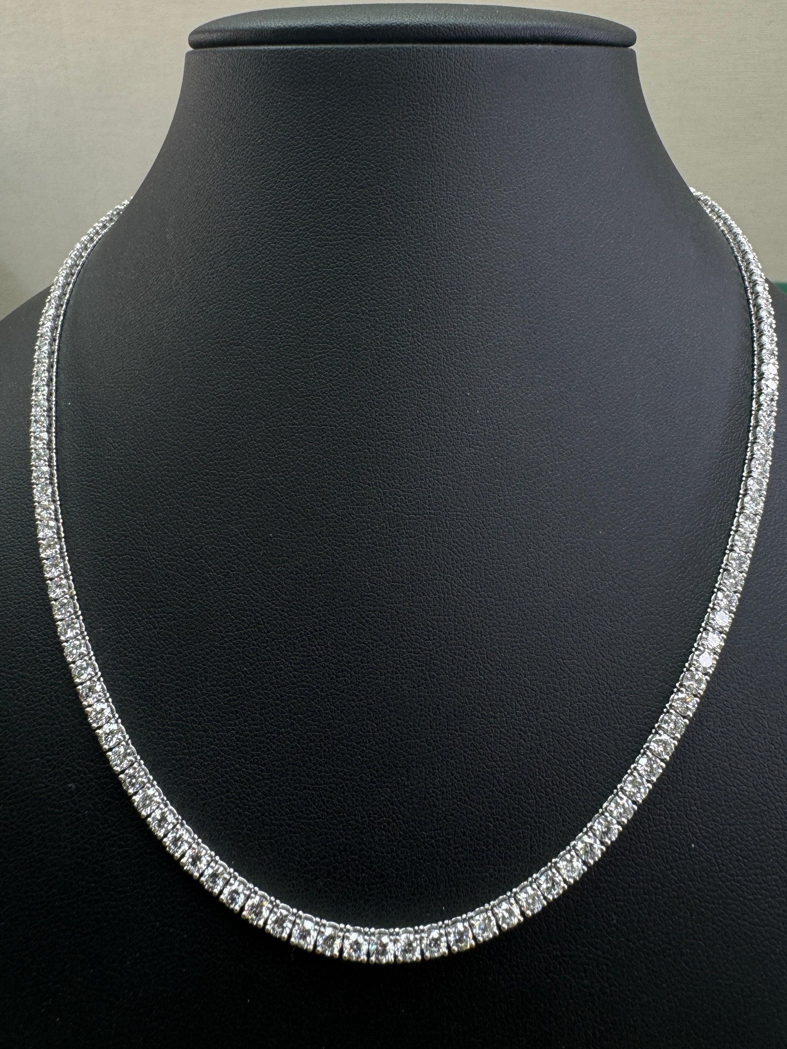 17.22 ct Labgrown Diamond Tennis Chain, 14k white gold -17.5 inches